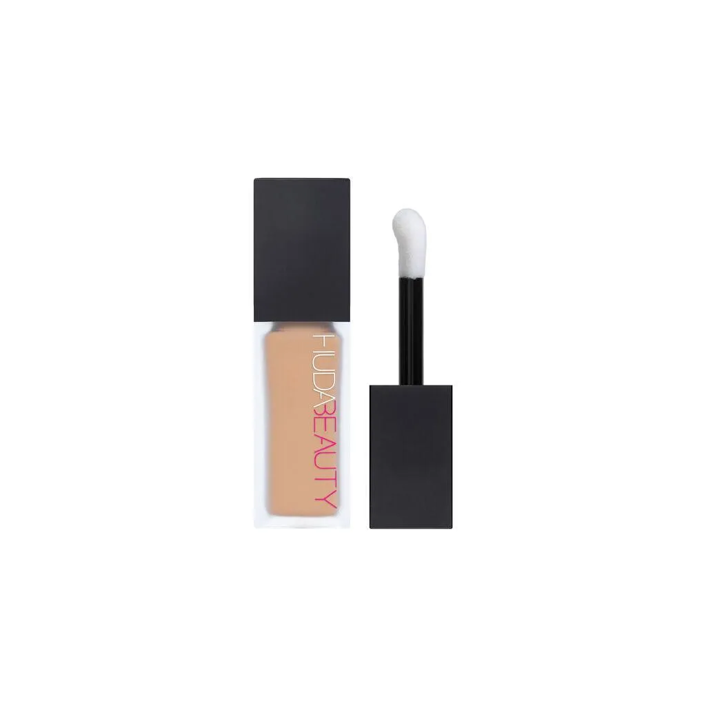 Huda Beauty #Fauxfilter Luminous Matte Buildable Coverage Crease Proof Concealer (Cookie Dough )