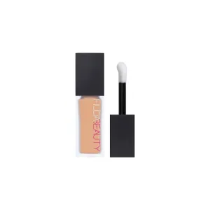 Huda Beauty #Fauxfilter Luminous Matte Buildable Coverage Crease Proof Concealer (Marmalade)